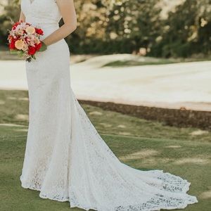 Champagne Lace Trumpet Wedding Gown